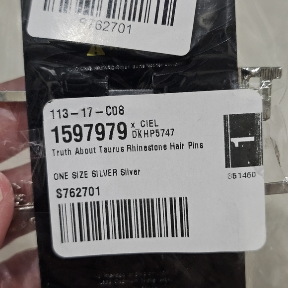 Cielo Taurus Hair Pins | Rare NWT Zodiac Rhinestone Set of 2 Silver - Picture 7 of 7